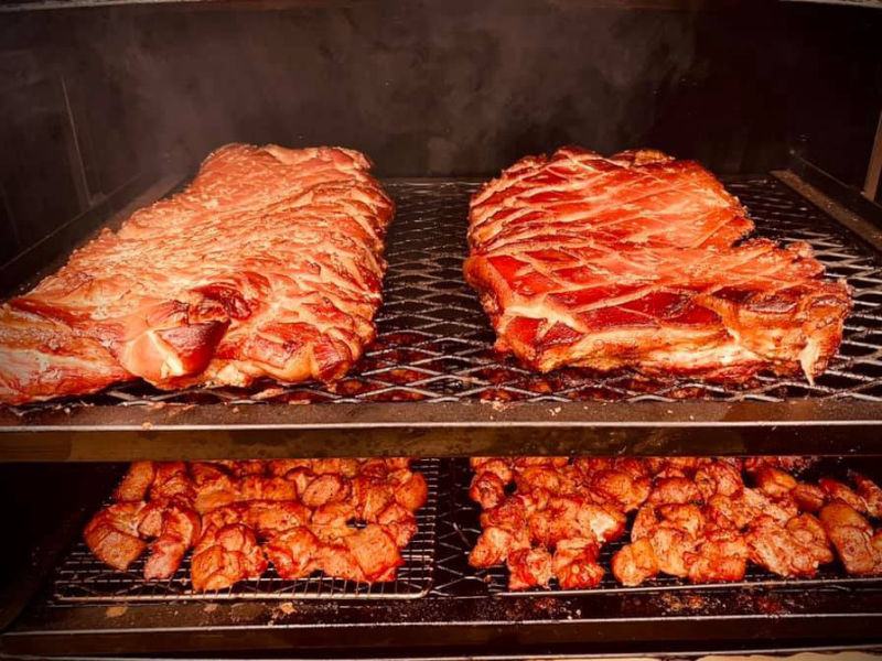 Platillos y ambiente en Cabo & El Fuego Smokehouse BBQ (5)